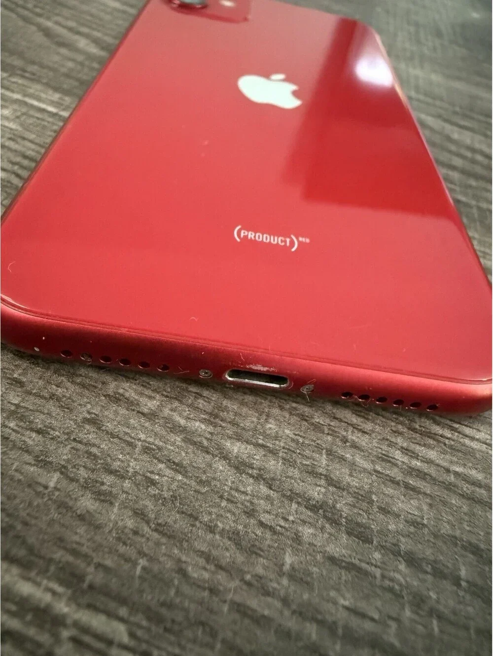 Apple iPhone 11 Product Red broken